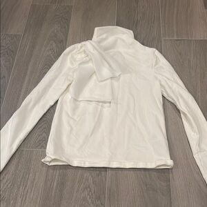 Reiss Girls White Long Sleeve Turtleneck Top With A Bow Size 8-9Y